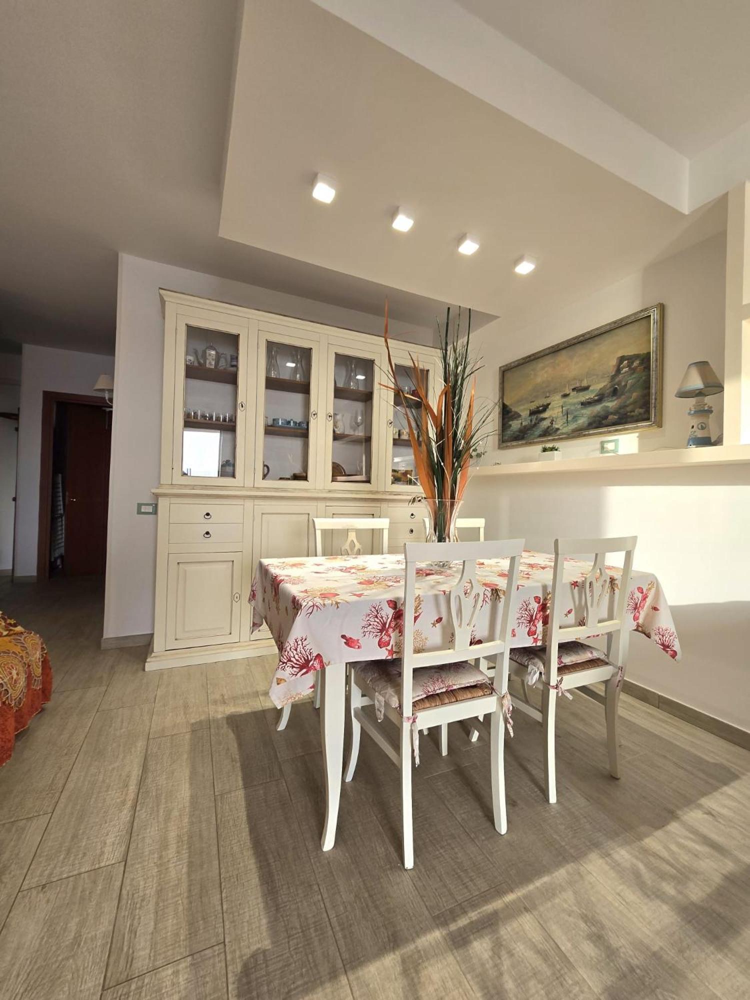 Villa Meri Torre Lapillo Kültér fotó